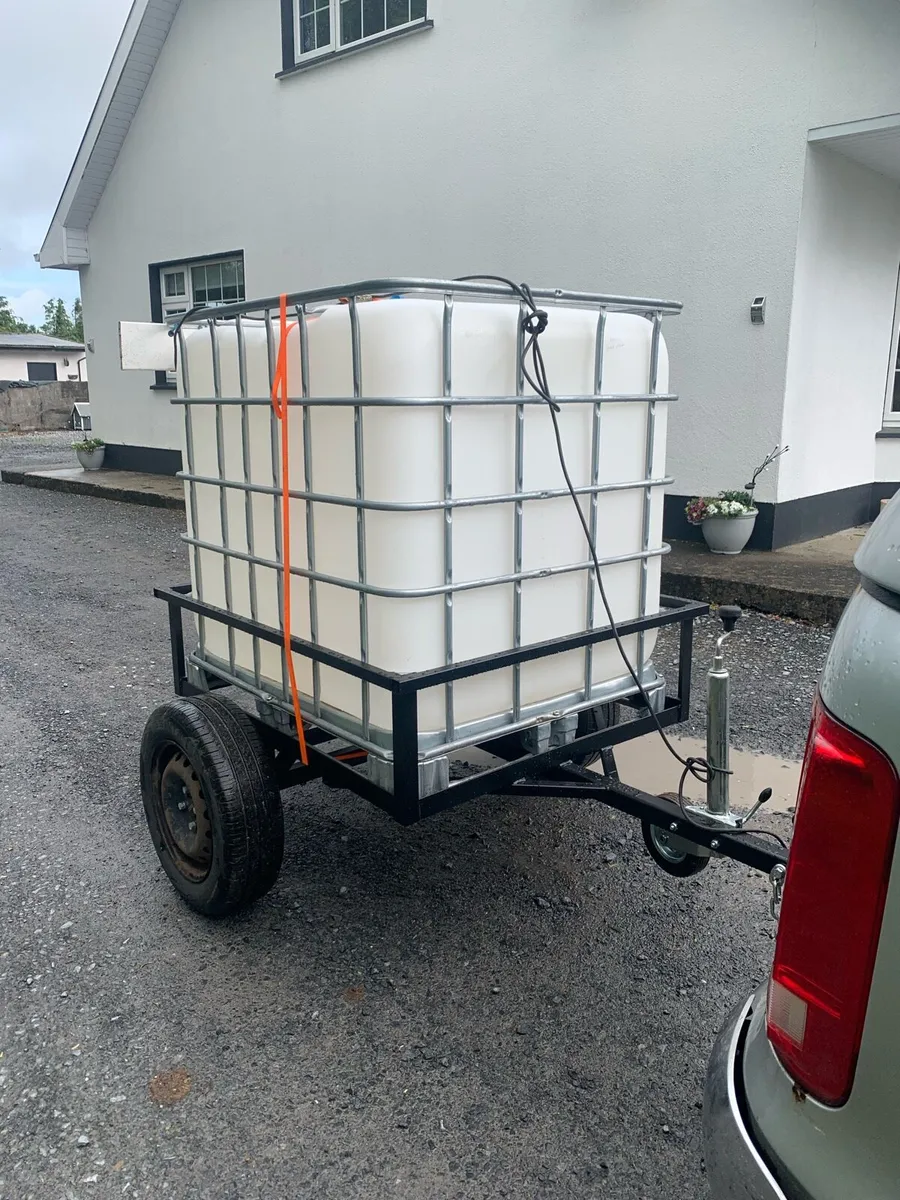 IBC Tank on trailer - Image 1