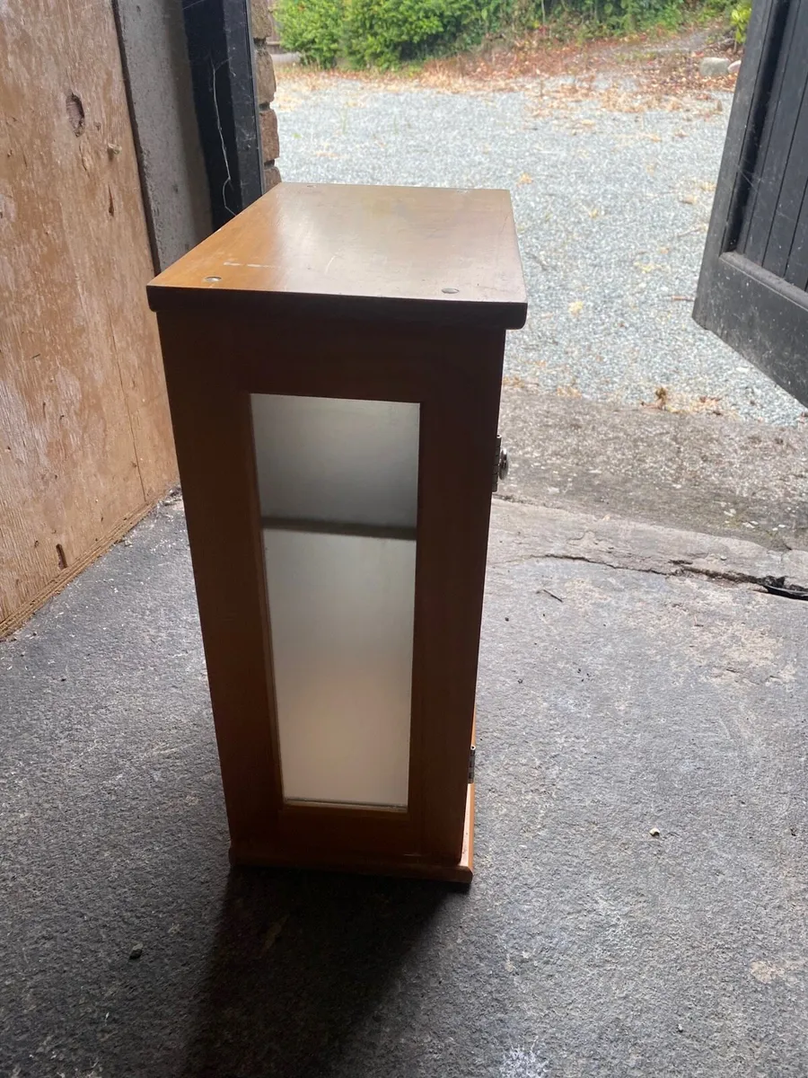 Mirror Cabinet - Image 3