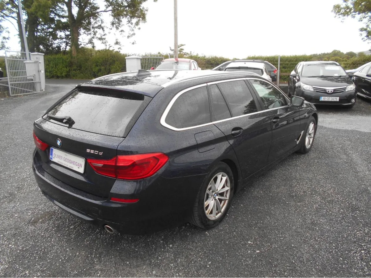 BMW 5 Series 520D SE Auto Touring - Image 2