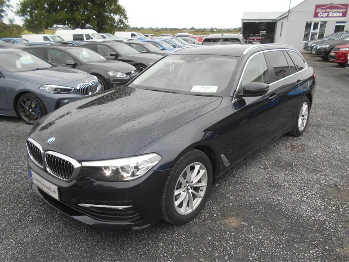 BMW 5 Series 520D SE Auto Touring - Image 4