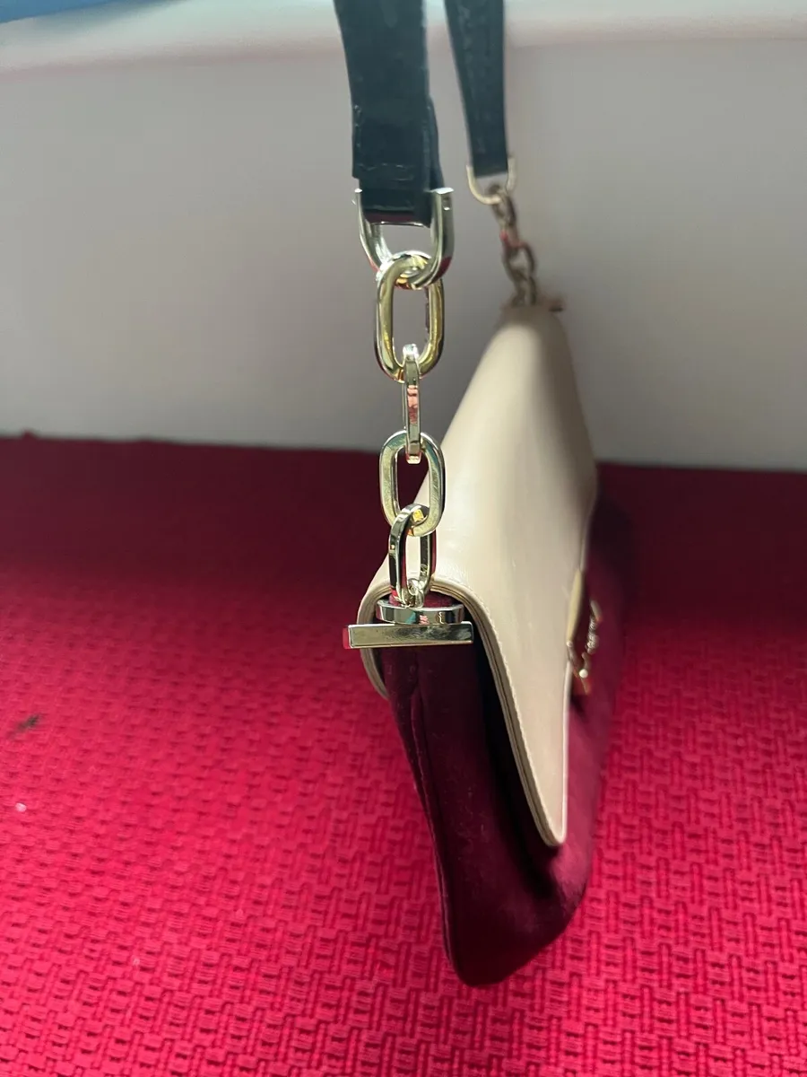 LK Bennett Red stiletto heel shoes & matching bag - Image 2