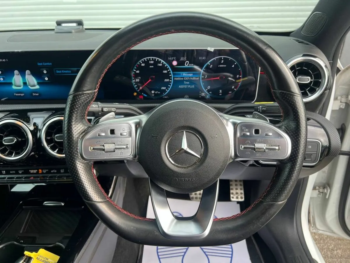 Mercedes-Benz A-Class A200d AMG-LINE PREMIUM PLUS - Image 4