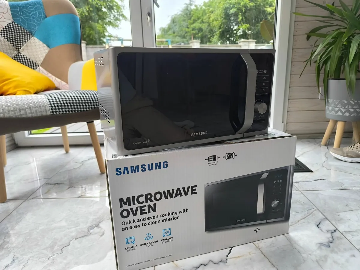 Microwave - Image 2