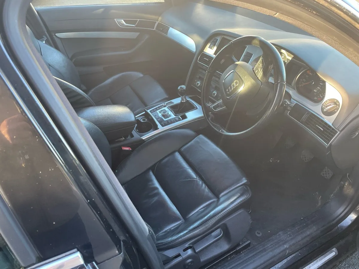 Car - Image 3