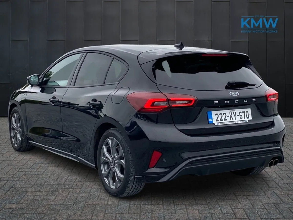 Ford Focus St-line 1.0 125BHP - Image 4