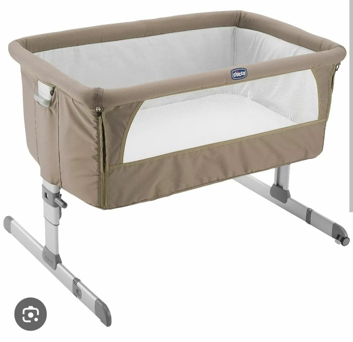 Chicco Next2me co sleeper - Image 1