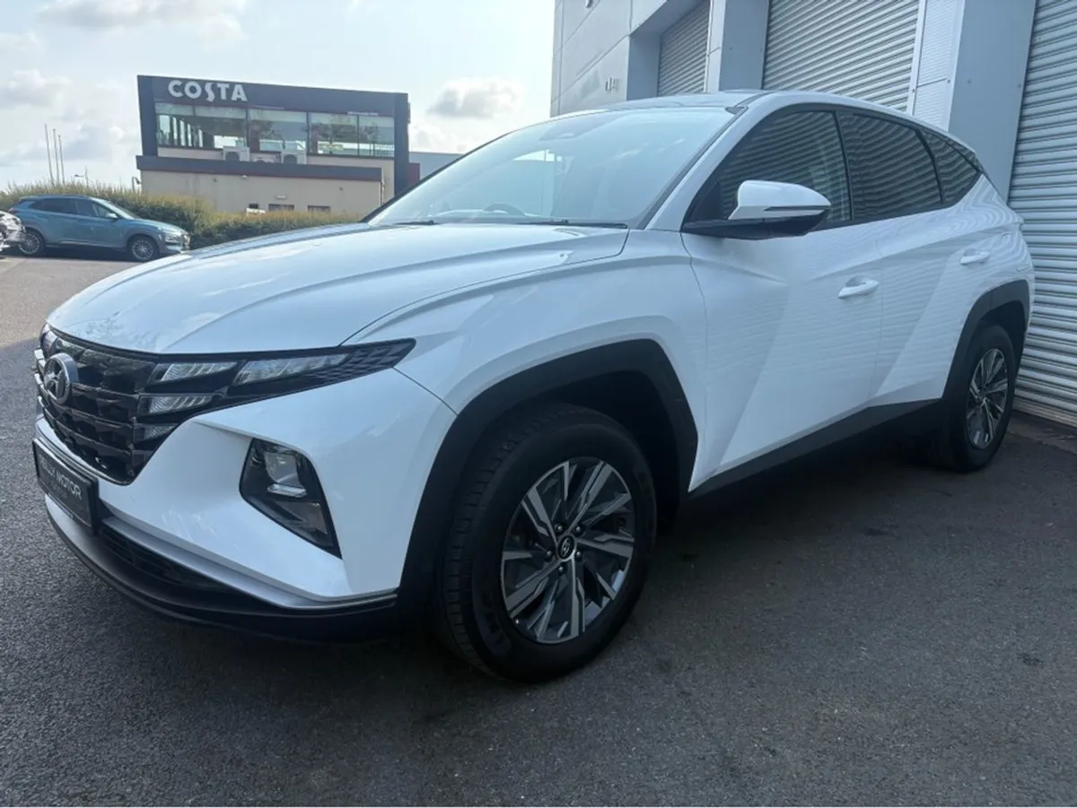 Hyundai Tucson 1.6 Petrol Hybrid Comfort Plus Auto - Image 3
