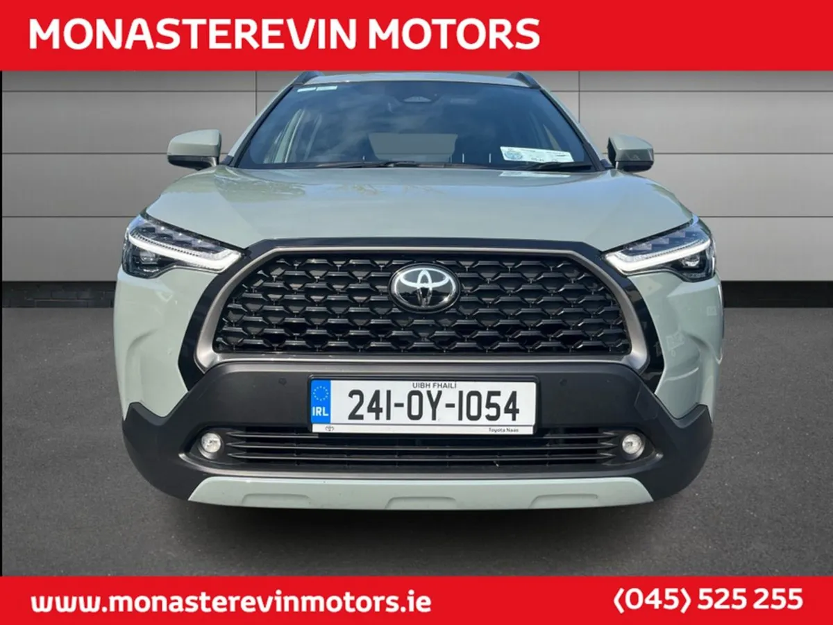 Toyota Corolla Cross 1.8 Sport 4DR A - 4 Years Hy - Image 4