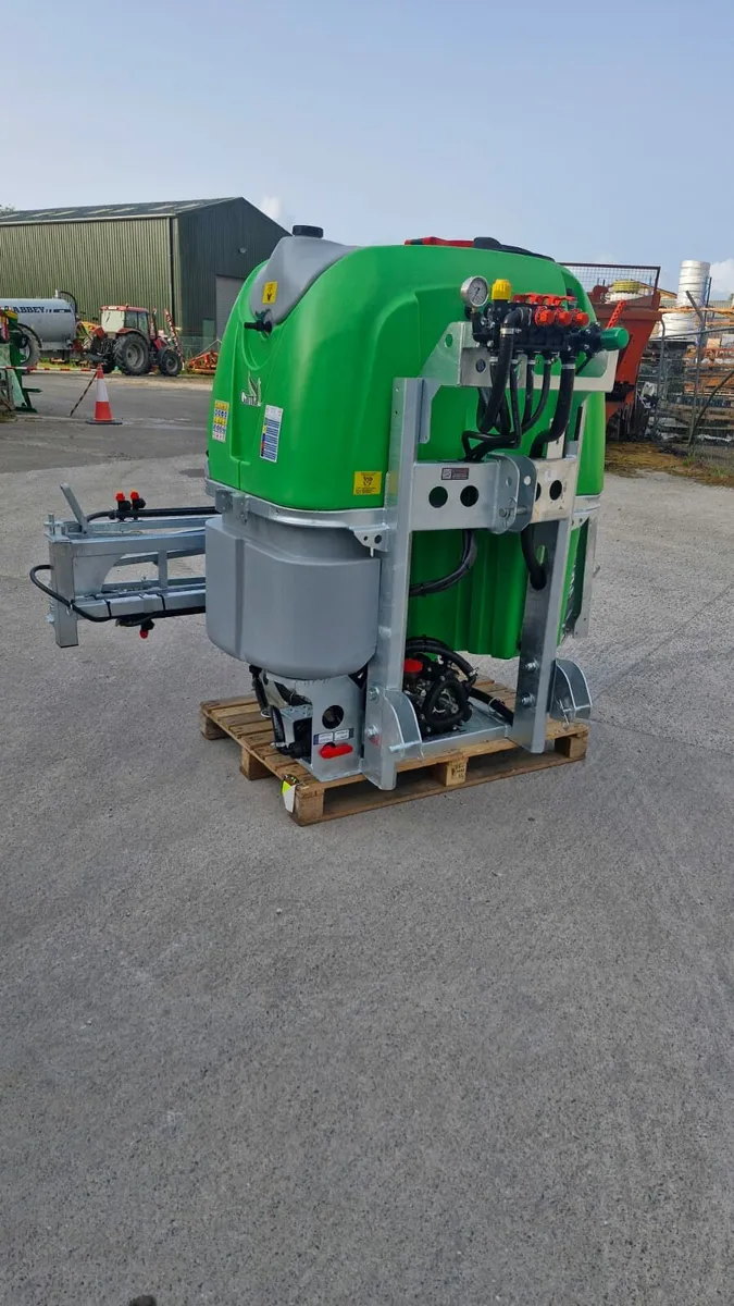 New Gama Mounted Sprayers - Image 3