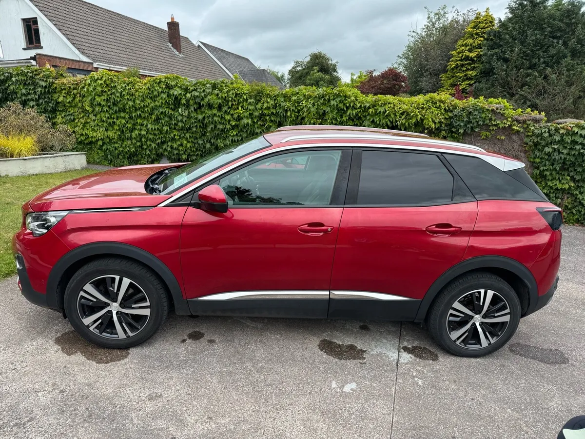 Peugeot 3008 Allure 1.2 Petrol - Image 4