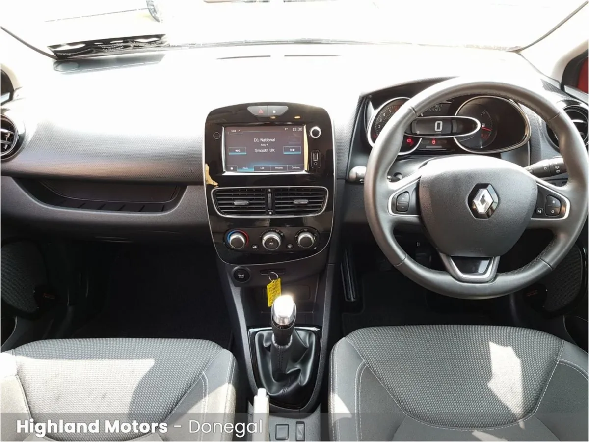 Renault Clio 0.9 TCE 90 Dynamique NAV Low KMS Fin - Image 2