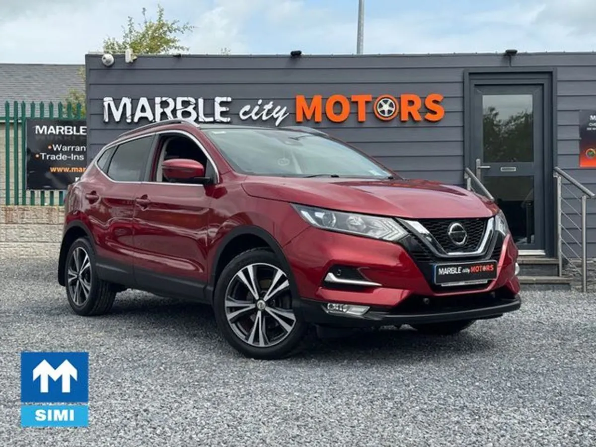 Nissan QASHQAI 1.5 DSL SV Premium SS 18 4DR - Image 1