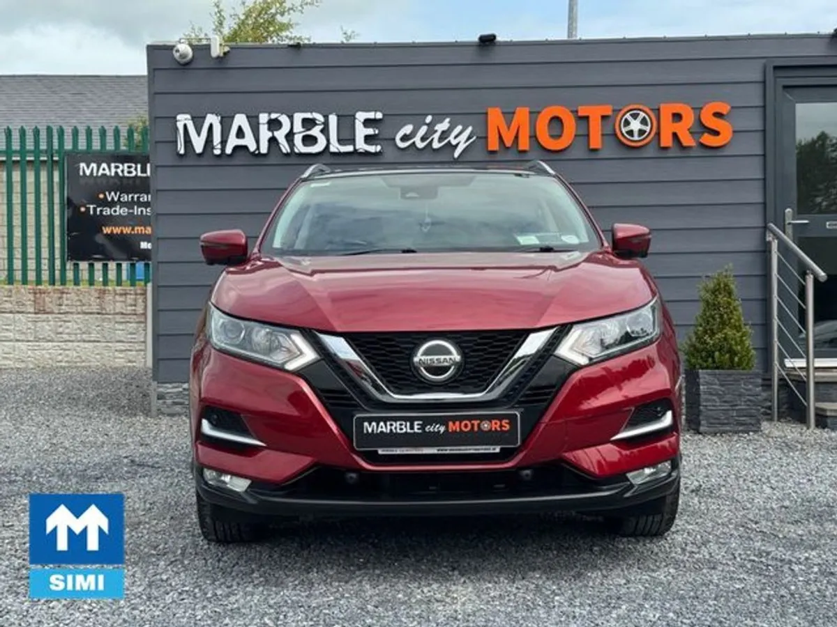 Nissan QASHQAI 1.5 DSL SV Premium SS 18 4DR - Image 3
