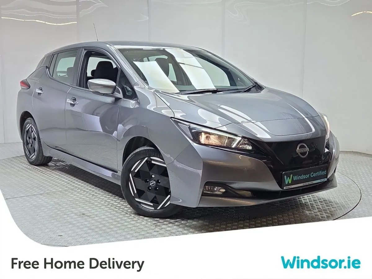 Nissan Leaf Acenta 40kwh - Image 1
