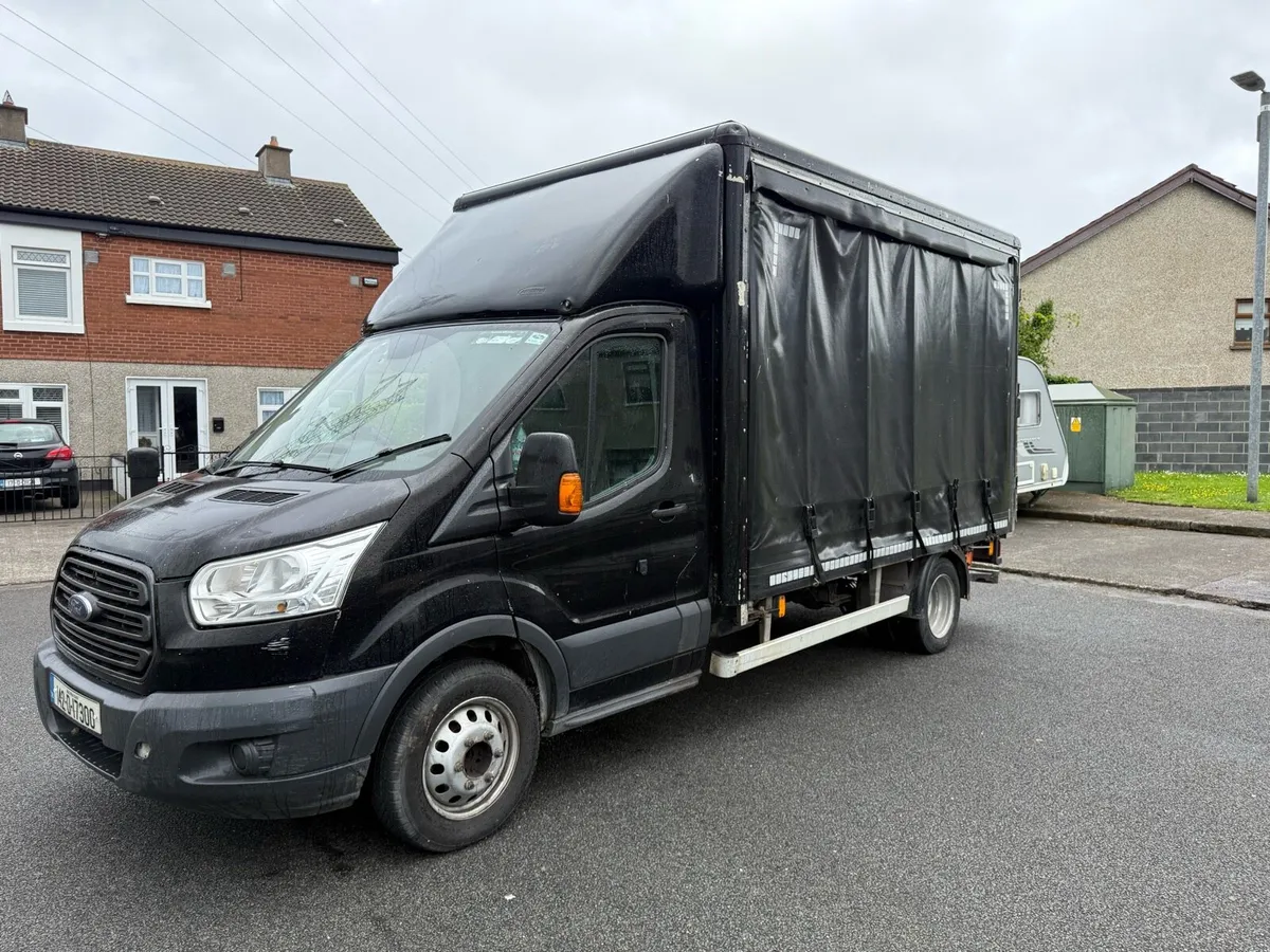 2014 2.2 Transit Box Body Curtain Sider Tail lift - Image 4