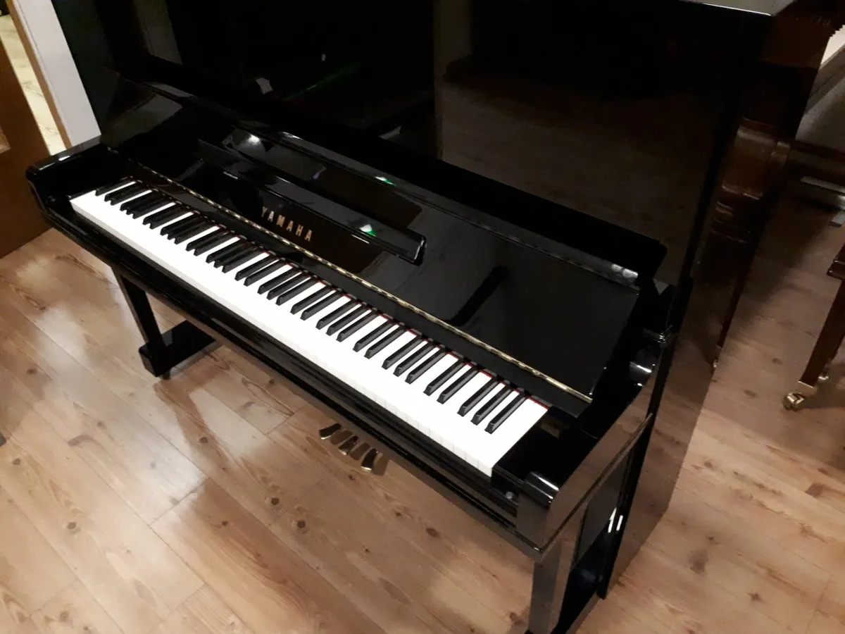 Yamaha U3 | As New | Reconditioned - Image 4