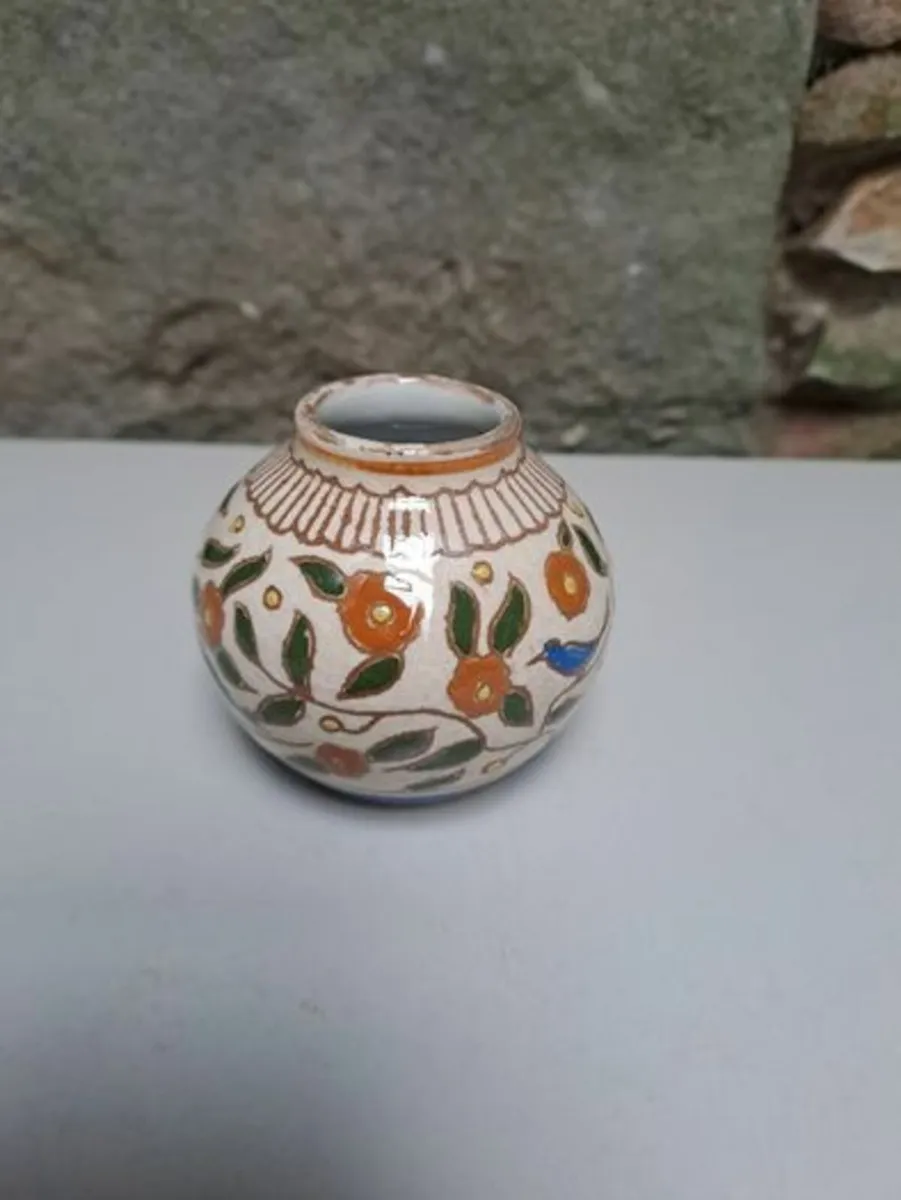 Small Pottery vase - Image 2