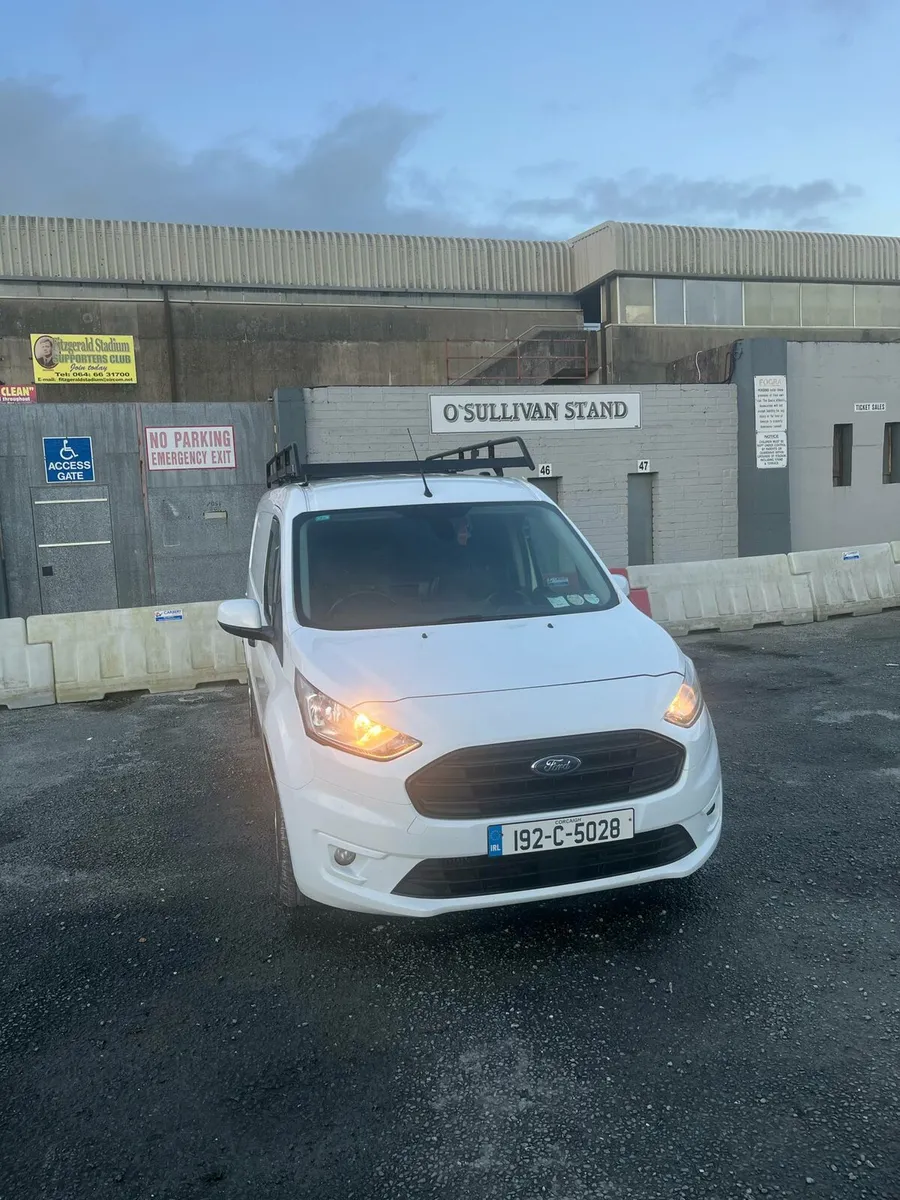 192 Ford Transit Connect LWB - Image 4