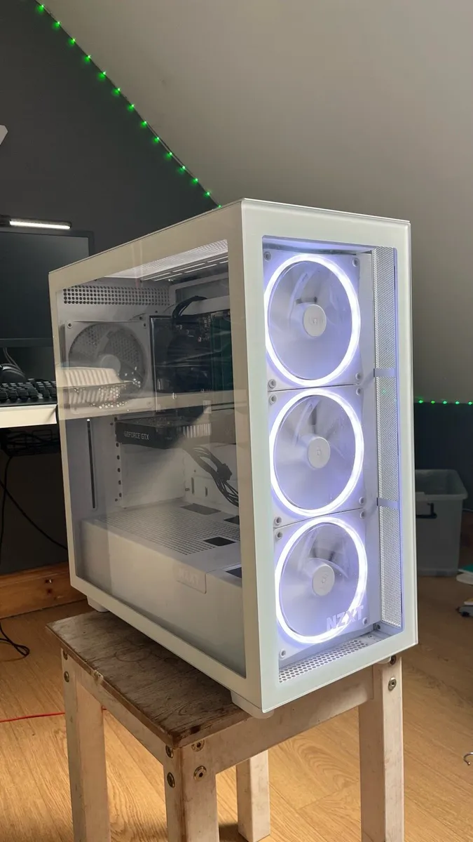 Gaming pc (rtx 1660 super) - Image 1