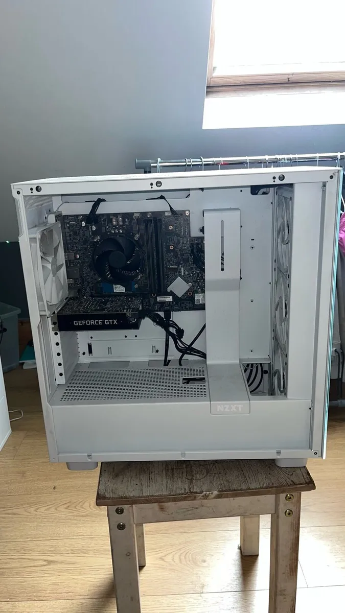 Gaming pc (rtx 1660 super) - Image 2