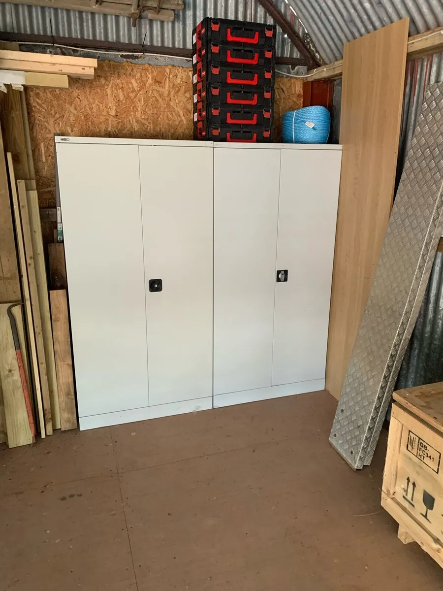 Storage units - Image 1