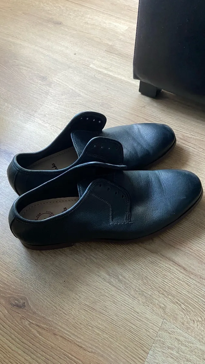 Clarks leather shoes - Image 4