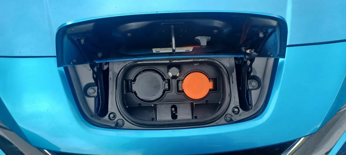 Nissan Leaf 2022 - Image 3
