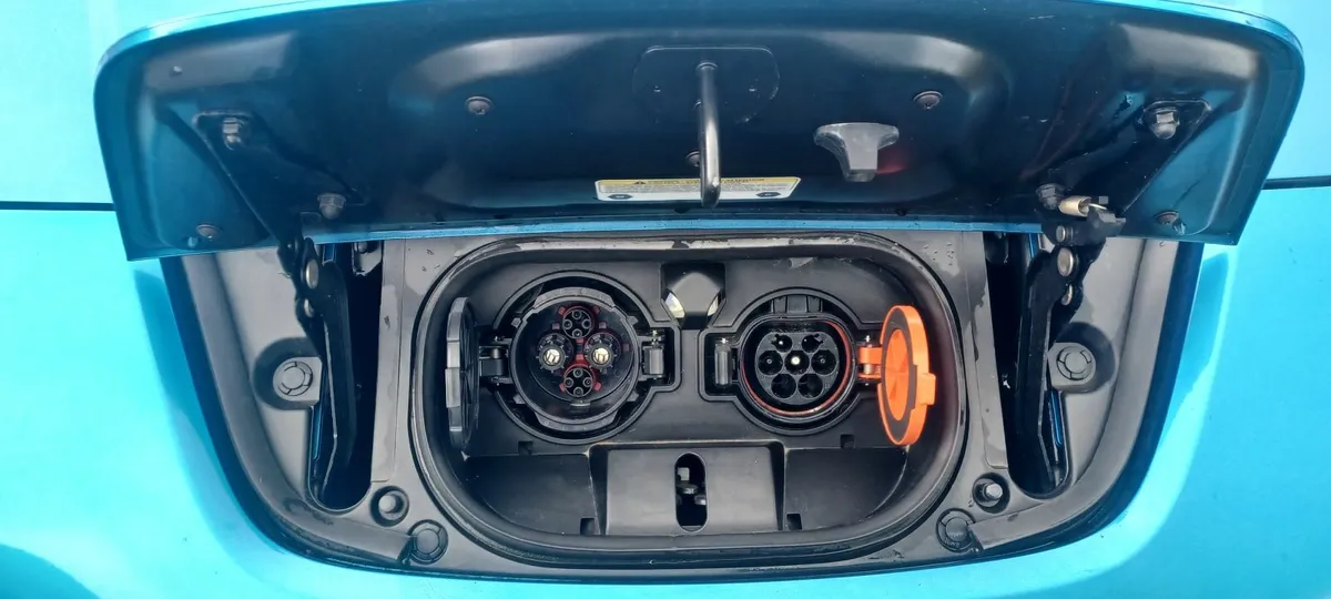 Nissan Leaf 2022 - Image 4