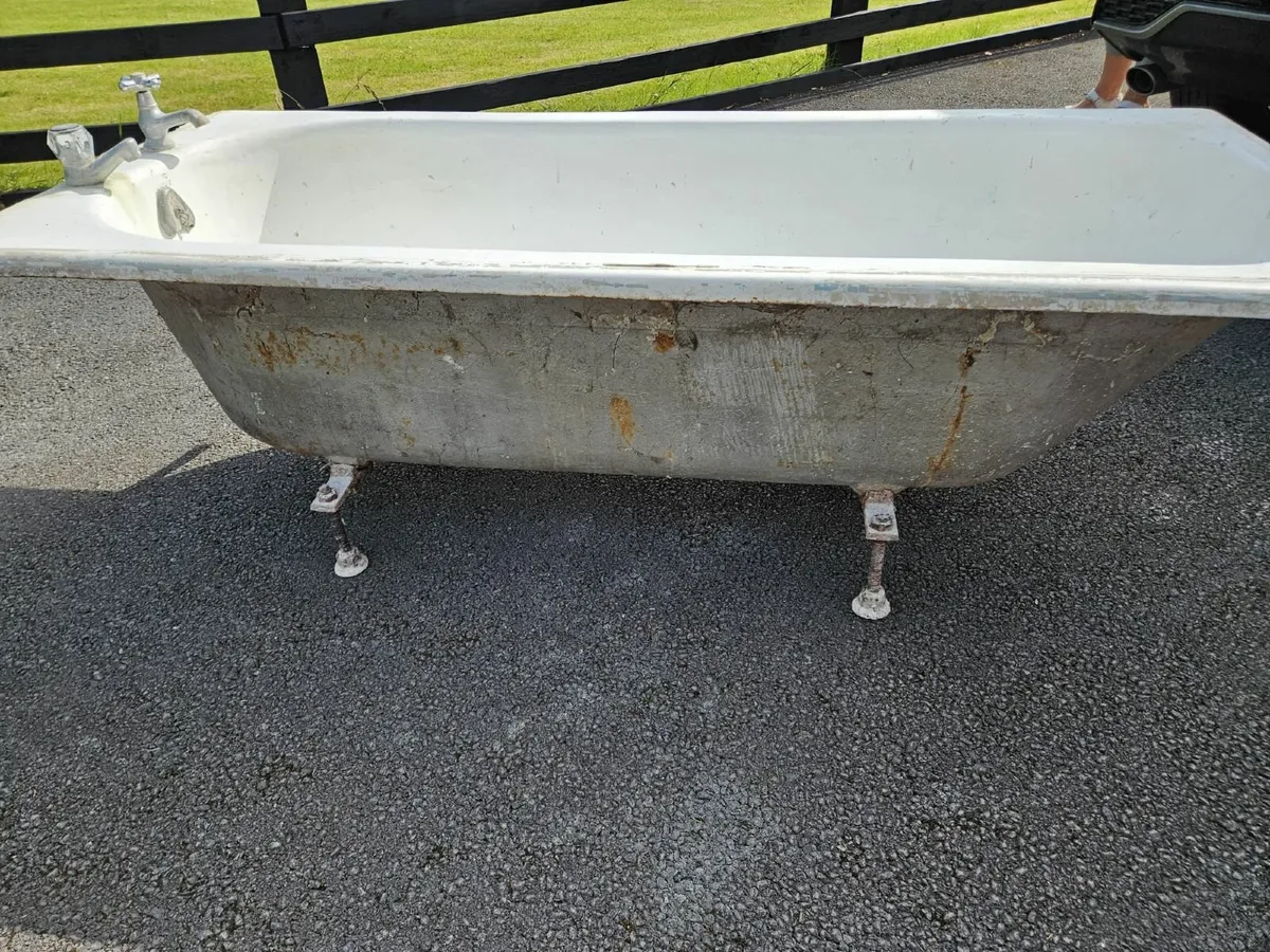 Bathtub - Image 2