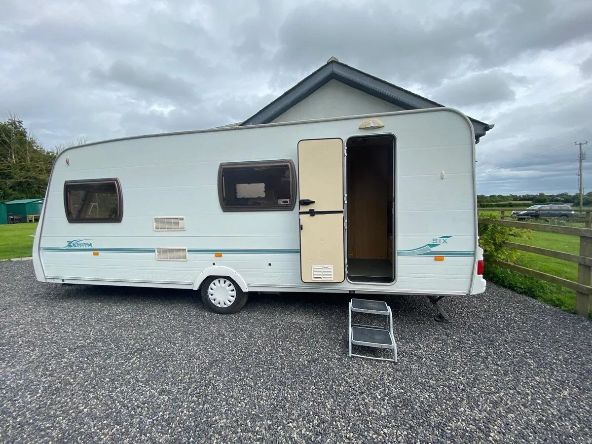 Caravan - Image 4