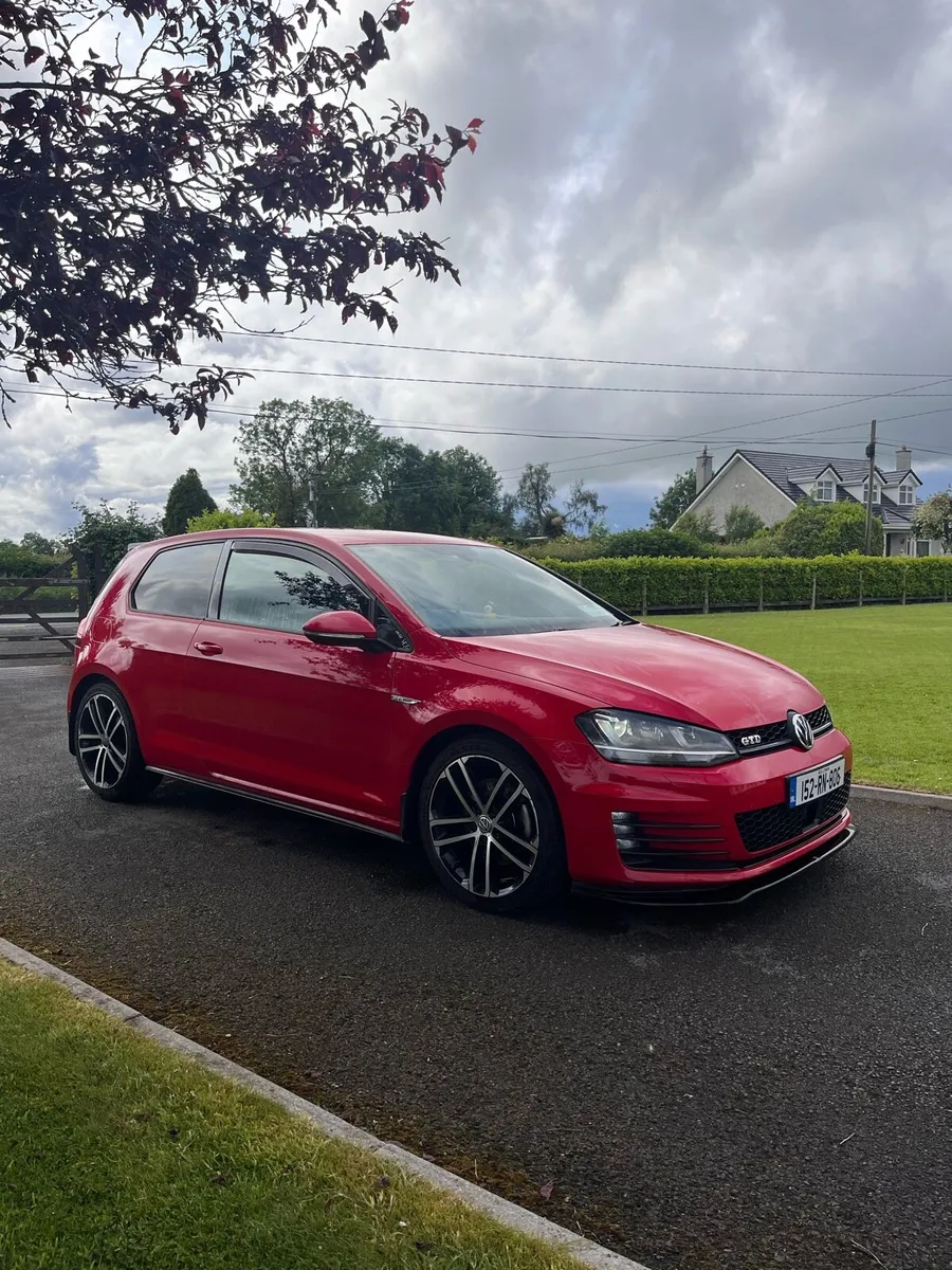 Volkswagen Golf GTD mk7 (Rare tornado red 3dr) - Image 2