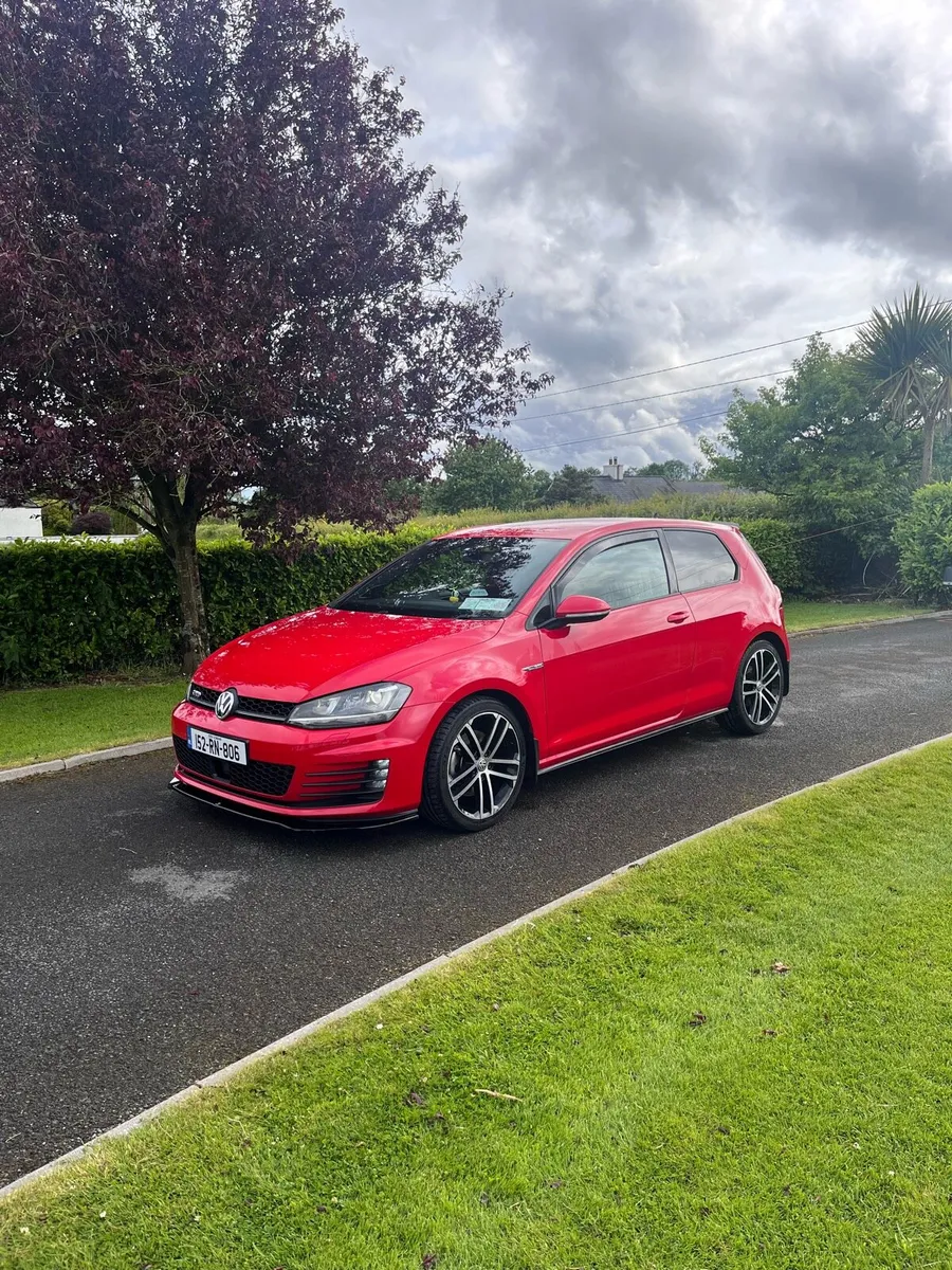Volkswagen Golf GTD mk7 (Rare tornado red 3dr) - Image 4