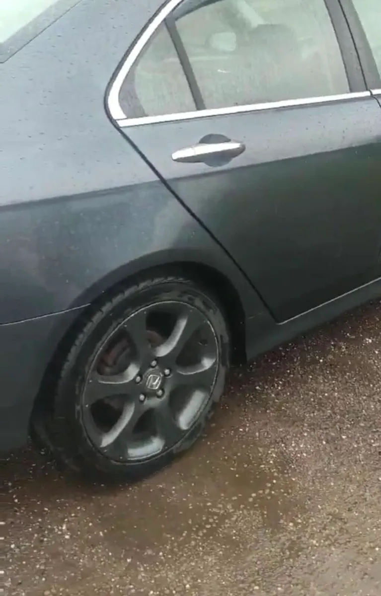 Honda Accord 2.2 i-ctdi diesel 2008 - Image 2