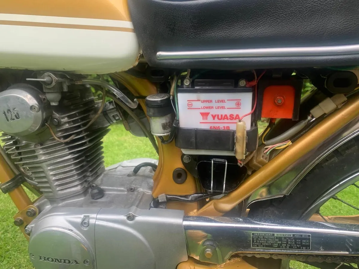 Honda CB125,  1973 - Image 4