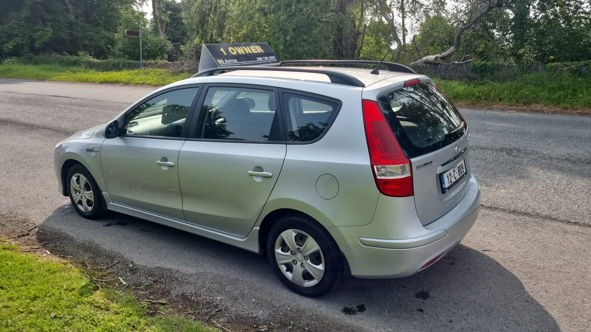 12 Hyundai i30 diesel - Image 3