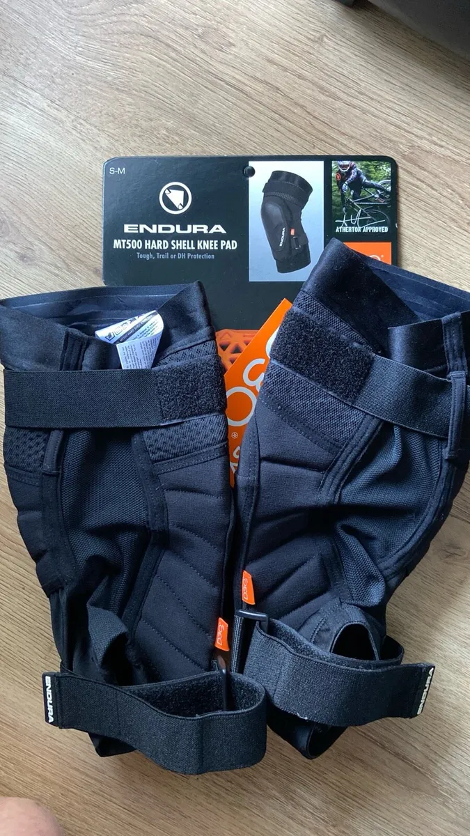 Endura Hard Shell Knee Pads MT500 P30 - Image 3