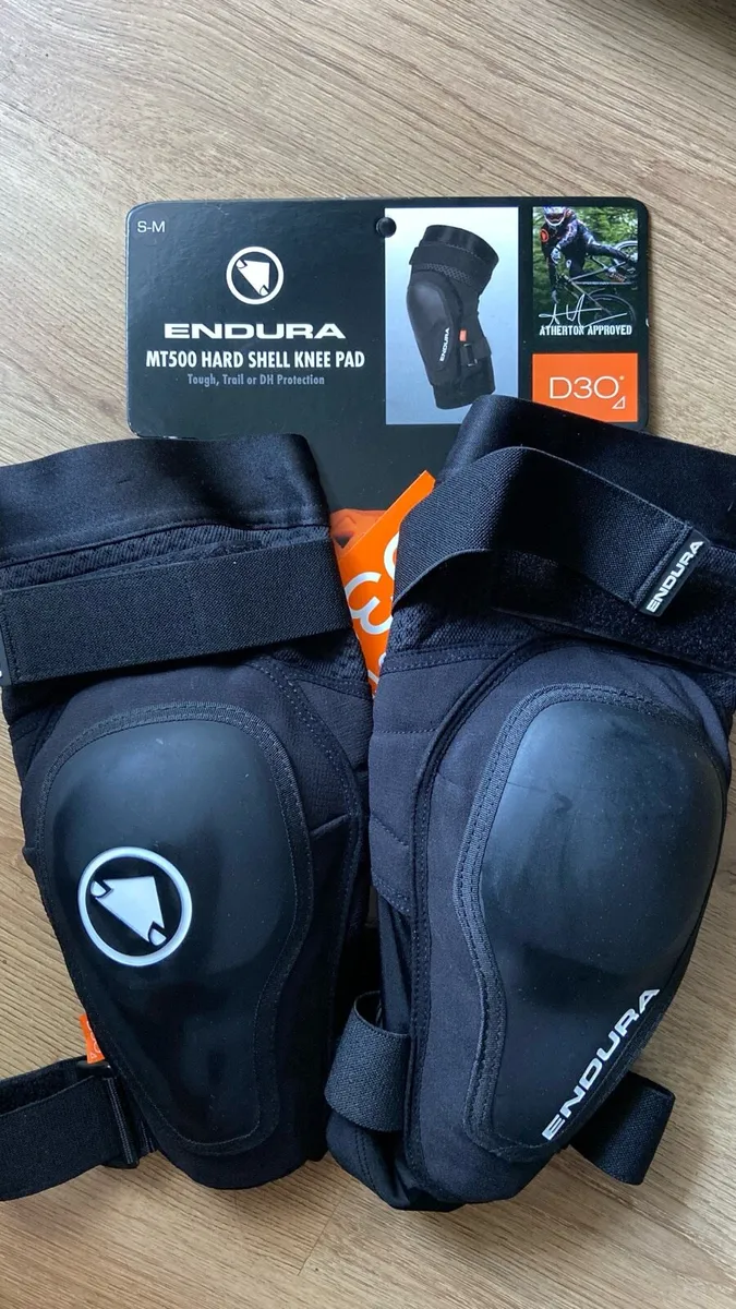 Endura Hard Shell Knee Pads MT500 P30 - Image 4