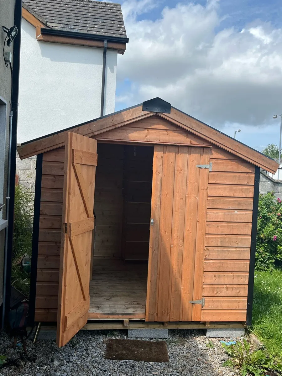 For sale Garden shed fairly new - Image 1