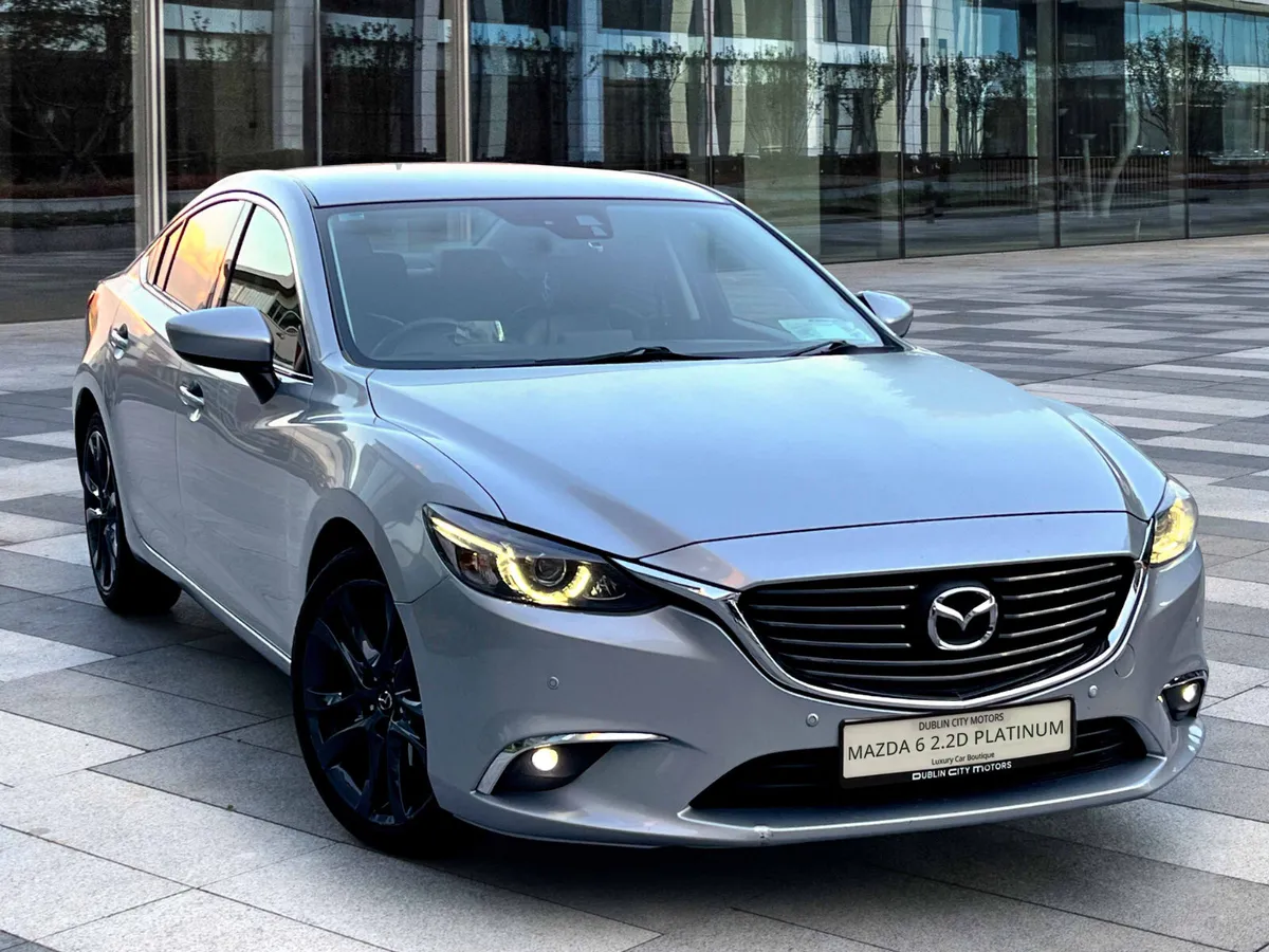 Mazda 6 2.2D Platinum 2 Owners Full Service Record - Image 1