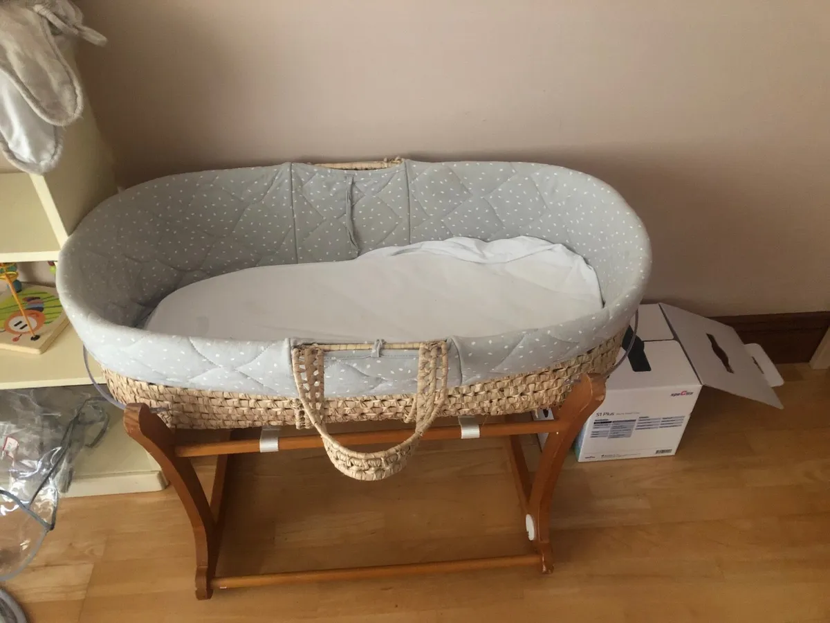 Moses basket