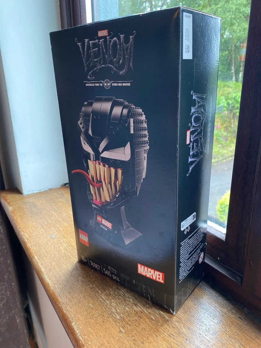 Marvel venom Lego set - Image 3