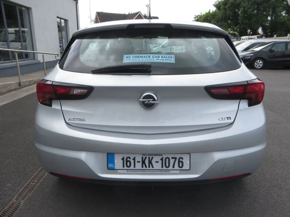 Opel Astra SC 1.6 Cdti 110PS 5DR - Image 4