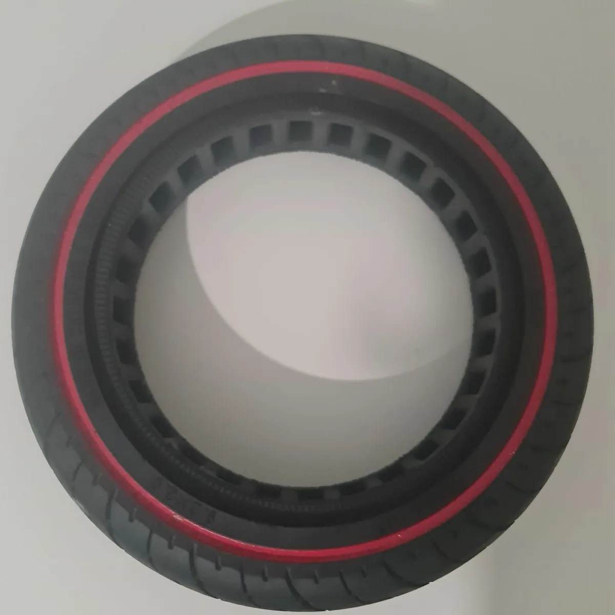 Full tire - Image 2