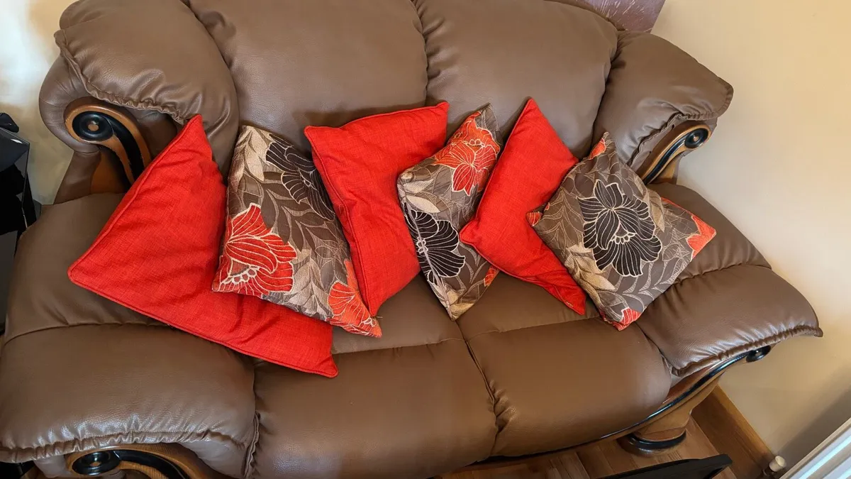 2 seater sofa - Image 2