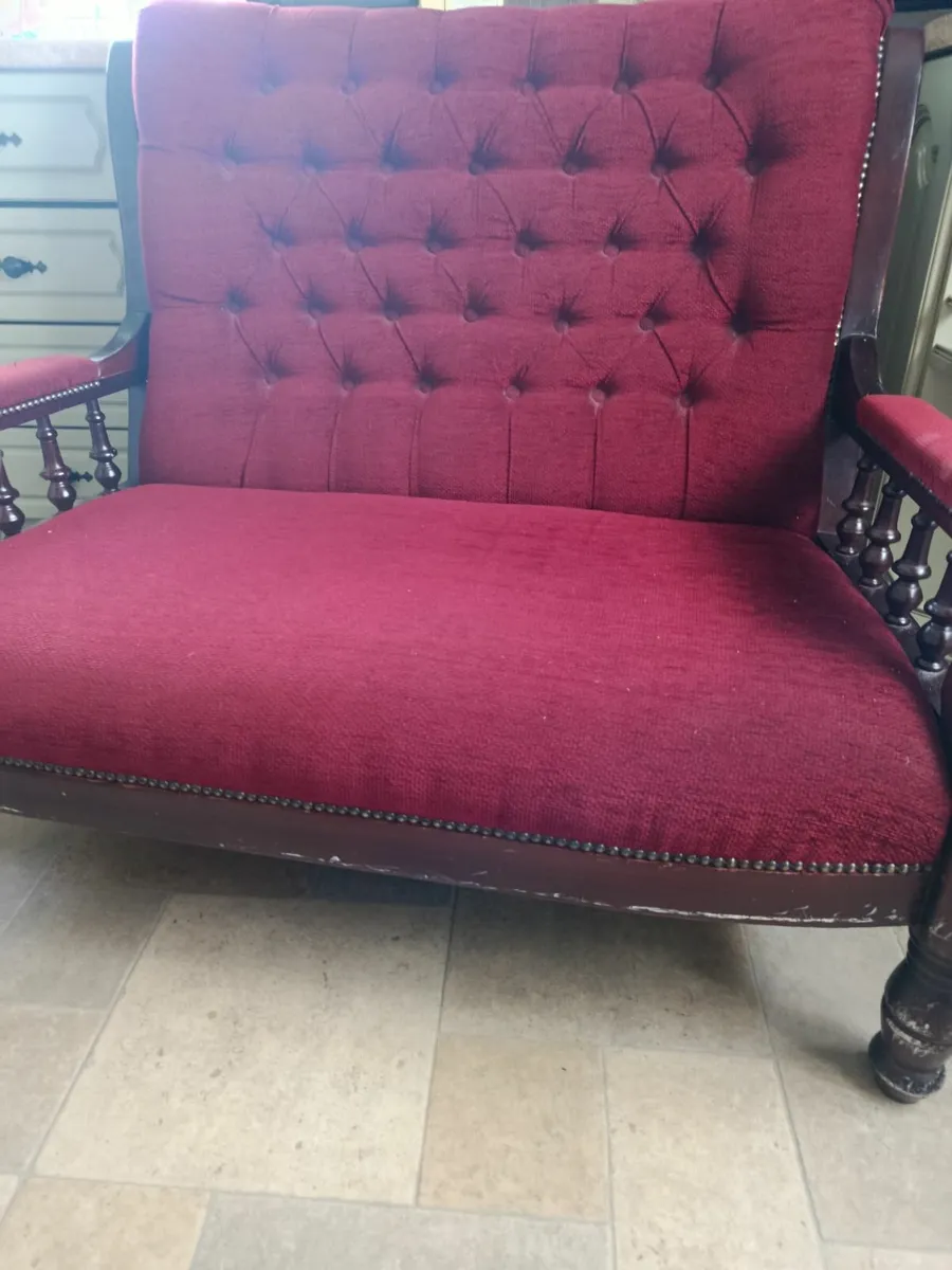 Two seater couch - Image 1