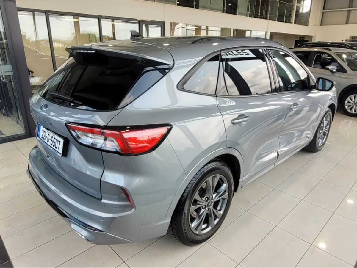 Ford Kuga St-line 5DR 1.5 TD 120 S6.2 M6 4DR - Image 3