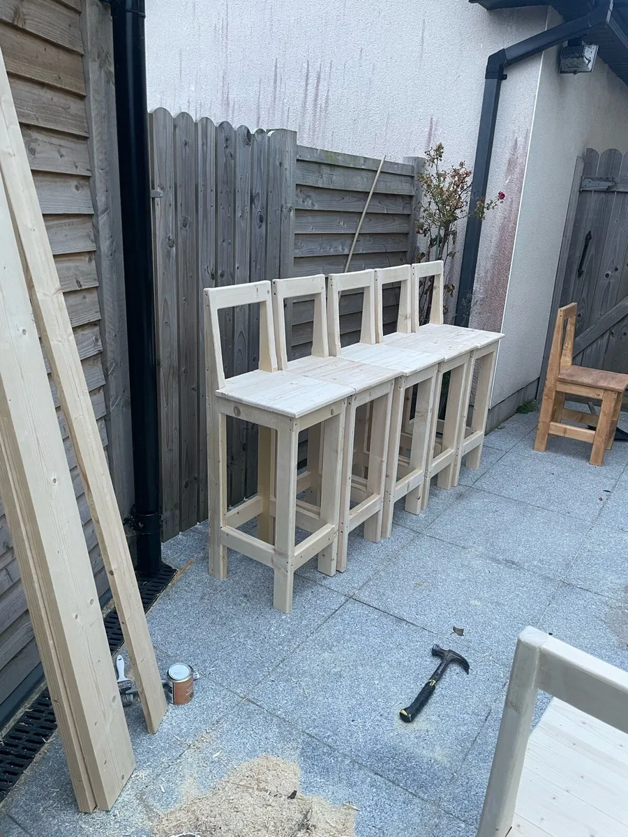 Wooden bar stools - Image 1
