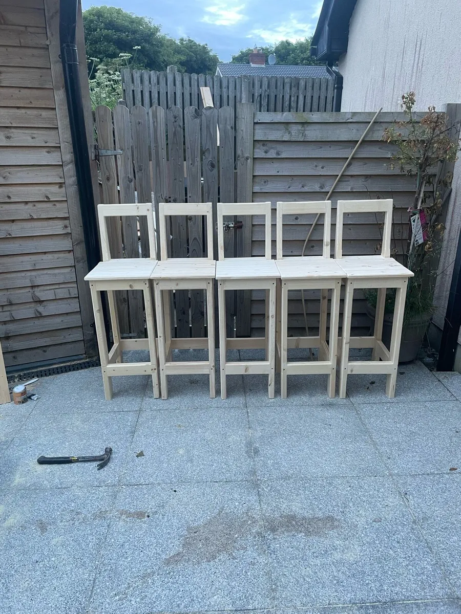 Wooden bar stools - Image 2