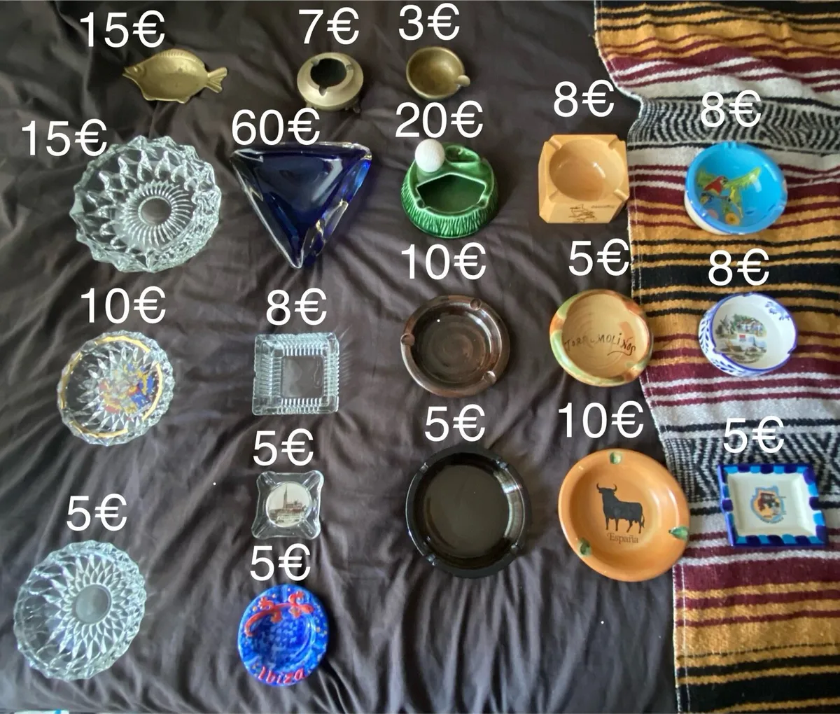 Vintage ashtrays - Image 1