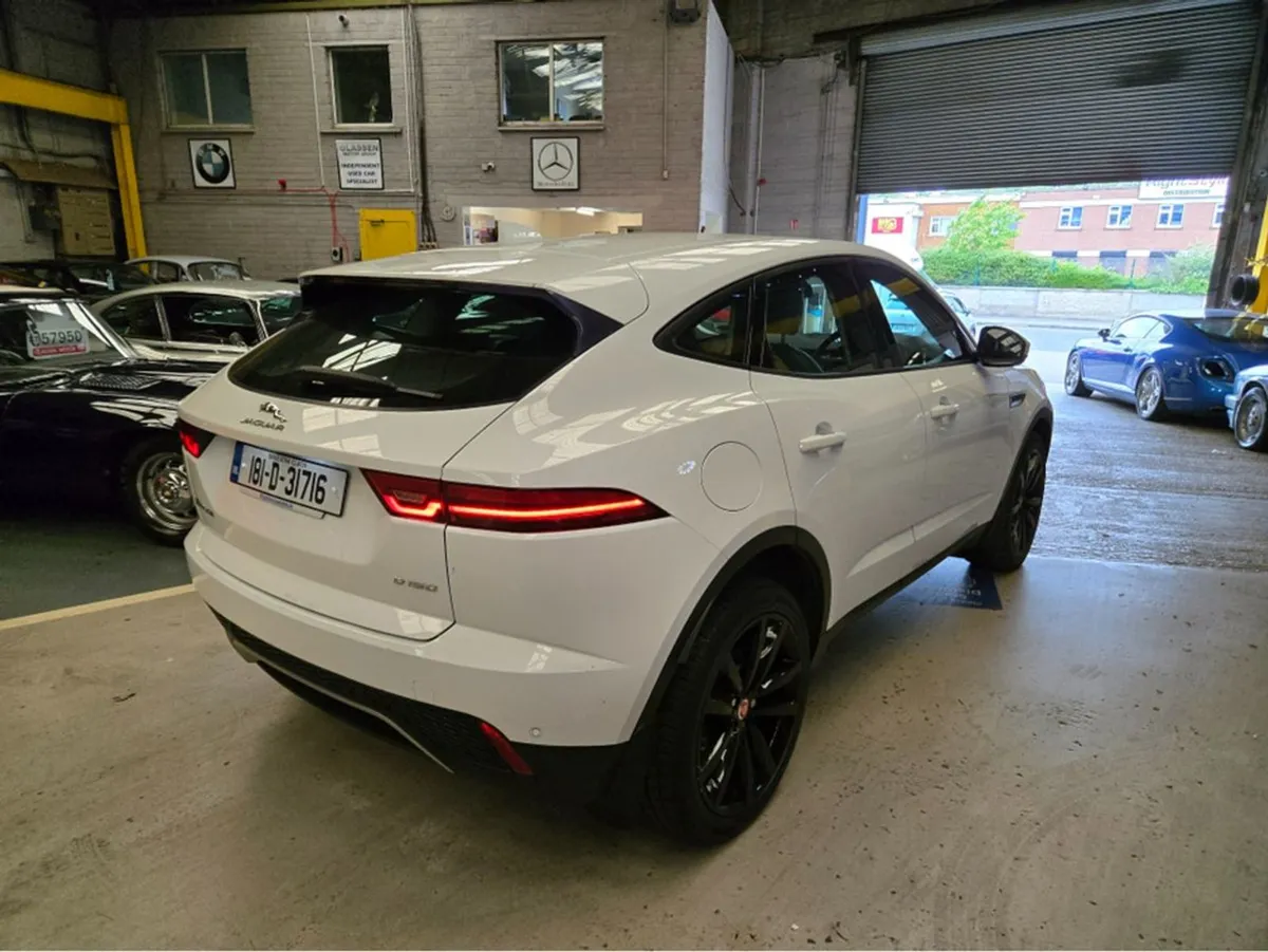 Jaguar E- PACE 18my 2.0 D 150PS FWD 5DR - Image 3